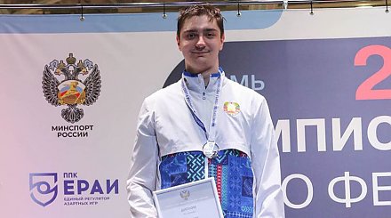 Белорусский шпажист Семоненко выиграл серебро чемпионата России