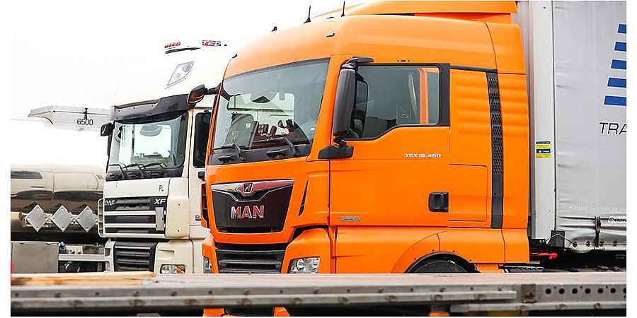 Очередь грузовых авто на въезд в Польшу выросла на 150 единиц