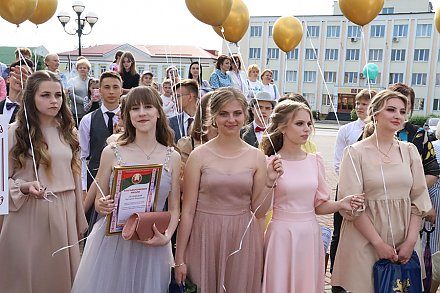 Выпускники Вороновского района примут участие в республиканском «Последнем звонке»