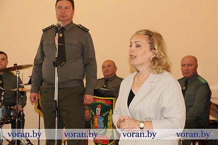 Информационно-пропагандистская акция прошла в Вороновском районе с участием военного оркестра Лидского погранотряда