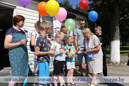 Акция «Соберем детей в школу» проходит в Вороновском районе