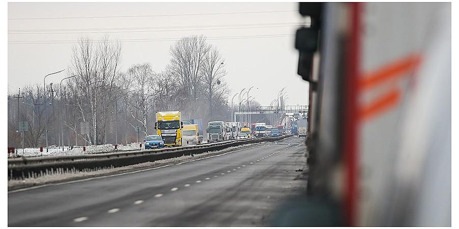 ГПК: около 500 грузовиков ожидают въезда в ЕС перед всеми литовскими погранпереходами