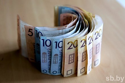 В Беларуси с 1 октября до 35,5 рублей выросла тарифная ставка первого разряда