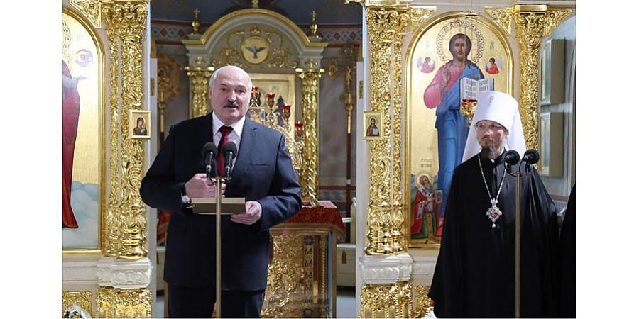 Александр Лукашенко призвал граждан к созиданию с молитвой о Беларуси и любовью в сердцах
