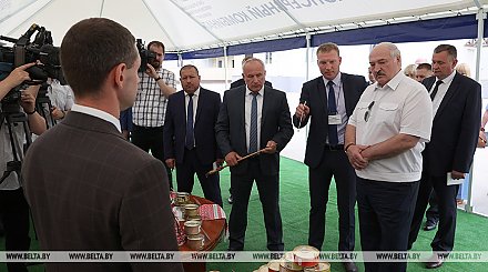 Александр Лукашенко требует разумно и по-хозяйски подходить к модернизации Оршанского мясоконсервного комбината