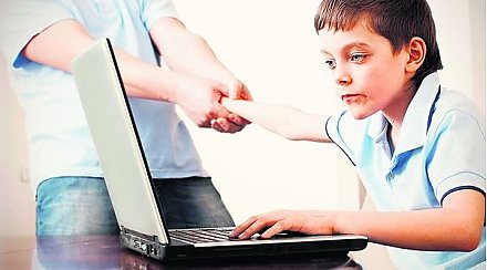 Проблемы борьбы с игровой зависимостью обсуждали в Гродно на родительском интернет-собрании