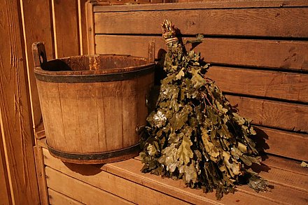 Идите в баню! Но – никакого алкоголя, а для скраба – кофе с медом