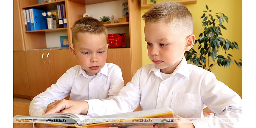 Иванец: образование - тот фундамент, от которого зависит будущее общества и страны в целом