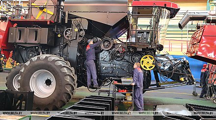 ФПБ: трудовые коллективы включились в обсуждение законопроекта о ВНС