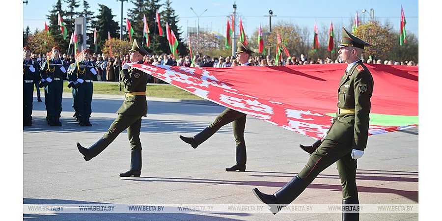 Александр Лукашенко: государственные герб и флаг Беларуси - символы нашей исторической памяти