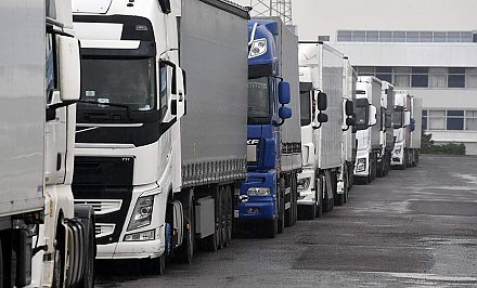 ГПК: Литовская сторона за сутки оформила менее четверти фур от нормы