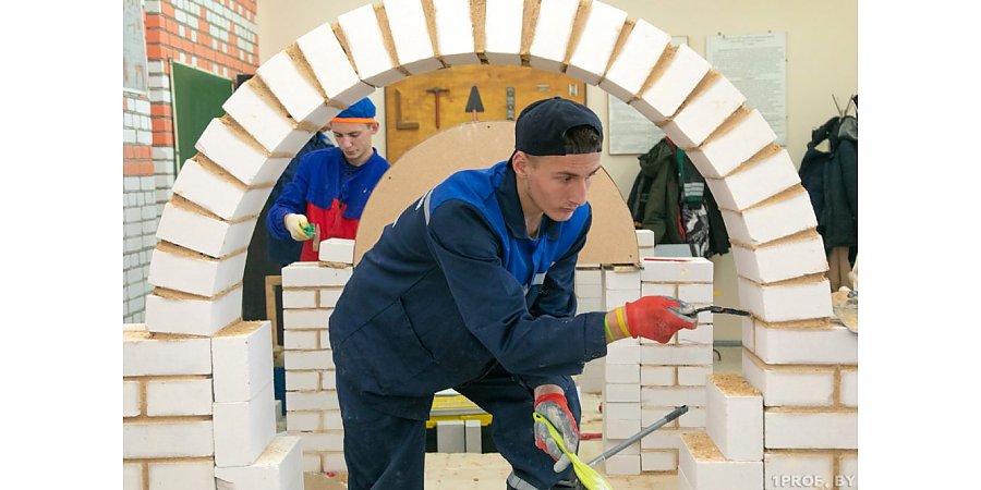 В колледжах в 2024 г. увеличат прием на бюджет и откроют новые специальности