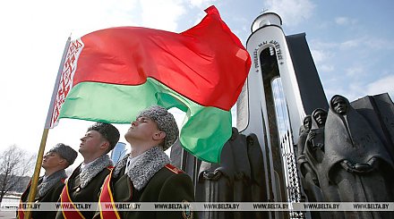 Лукашенко: патриотическая позиция воинов-интернационалистов помогает сохранить мир и стабильность в стране