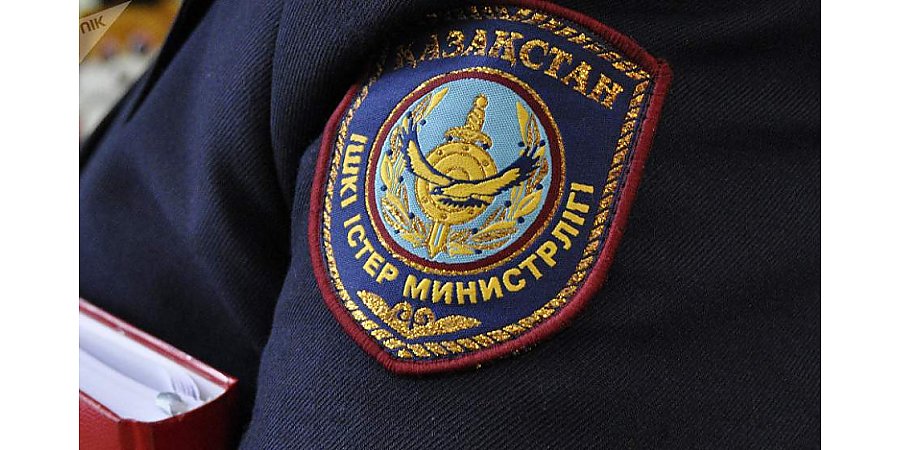 МВД Казахстана: задержаны 200 человек, 95 сотрудников ОВД получили травмы, повреждены 37 служебных авто