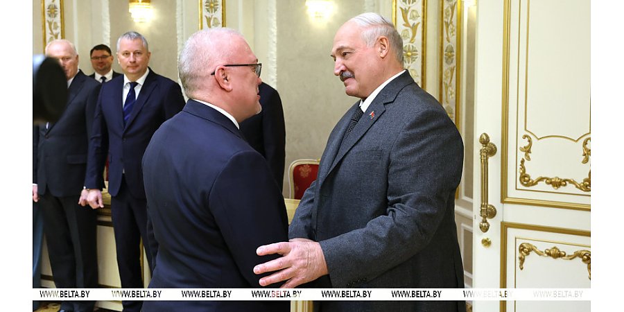 "Мы в одной лодке". Александр Лукашенко объяснил, почему Беларуси и России надо ориентироваться на свое