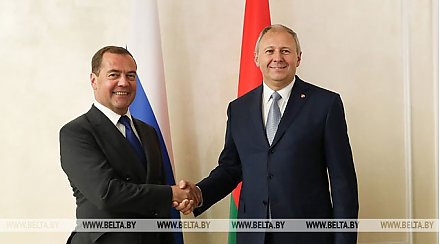Сергей Румас и Дмитрий Медведев проводят встречу в Минске