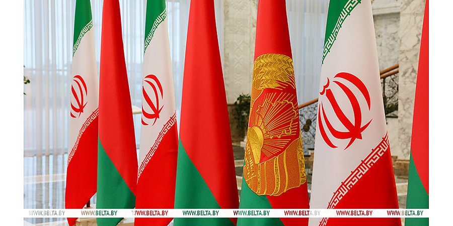 Масуд Пезешкиан прибыл во Дворец Независимости на переговоры с Лукашенко