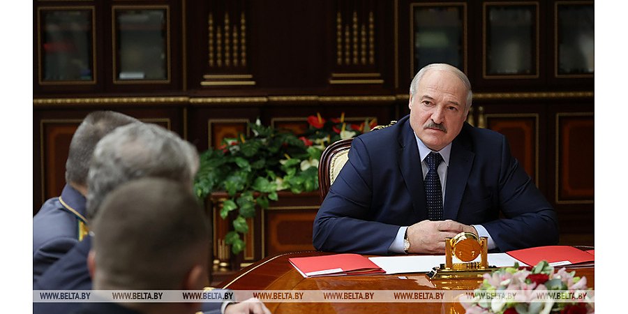 Главный по таможне, новые лица в министерствах и местной вертикали - кадровый день у Лукашенко