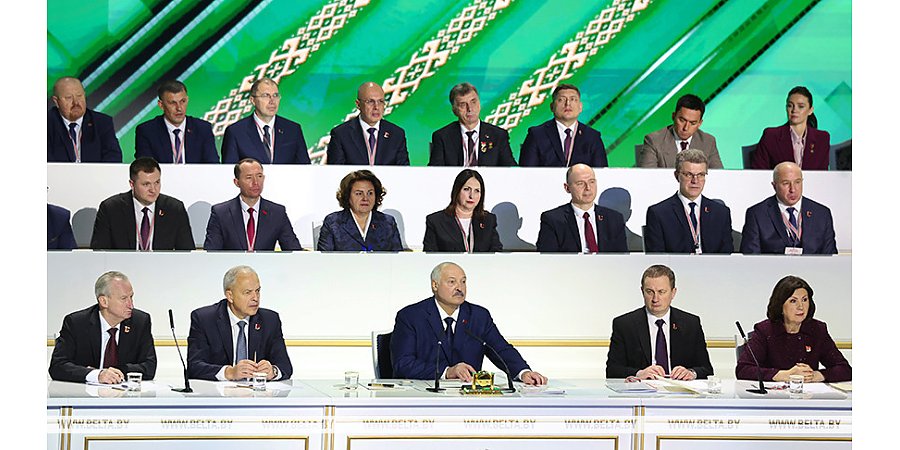 Александр Лукашенко: среди беглых за рубежом сотни белорусских агентов 