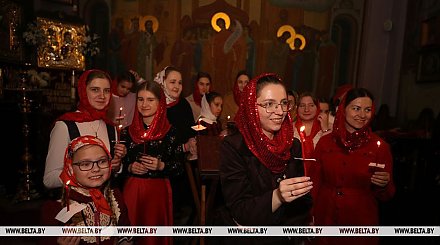 Благодатный огонь от Гроба Господня доставят в Минск утром 5 мая
