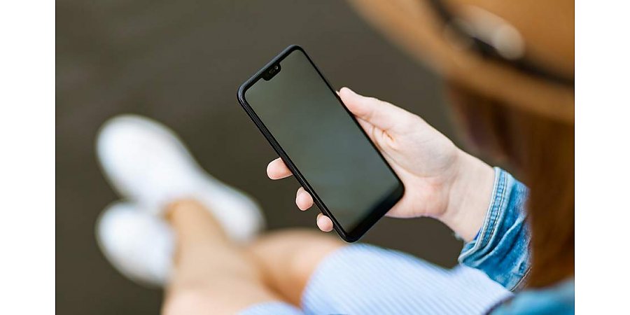 Литва ищет цензуру в китайских смартфонах, а Беларусь получает инвестиции