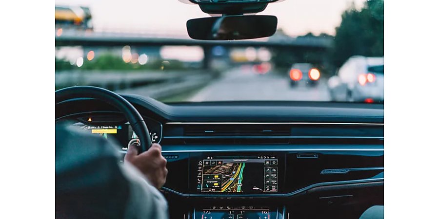 Вниманию автомобильных перевозчиков: кто обязан отчитаться до 20 октября 2025 года