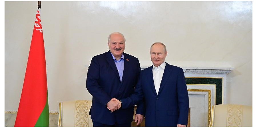 Александр Лукашенко предлагает правительствам Беларуси и России продумать экономический план с опорой на собственные силы