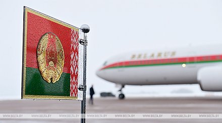 Александр Лукашенко направился в Санкт-Петербург для участия в саммитах ЕАЭС и СНГ