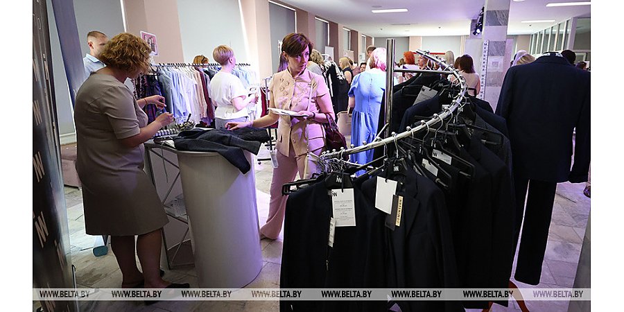 Белорусские производители одежды представили свое видение единой школьной формы
