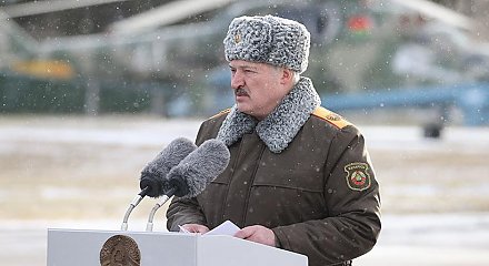 Выступление Александра Лукашенко на встрече миротворческого контингента, прибывшего из Казахстана