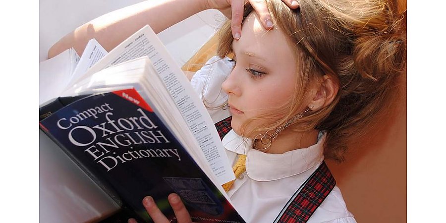 «Как сдать ЦТ по английскому, ничего не зная». Что ищут белорусы в поисковике об английском языке