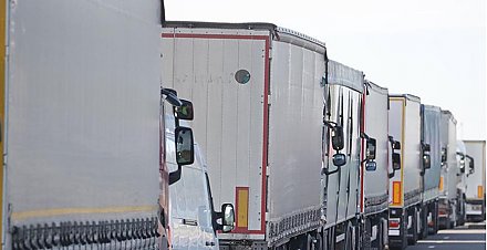 В очереди на въезд в Евросоюз из Беларуси находится 2700 фур