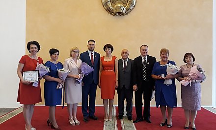 Медицинских работников чествуют сегодня в Минске. В их числе представители Гродненщины