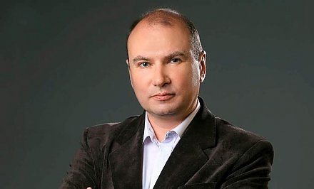 Хочешь власти – придумай врага. Зачем правящая партия Польши спекулирует на антибелорусской повестке и как ведет страну к пропасти, поддаваясь влиянию США