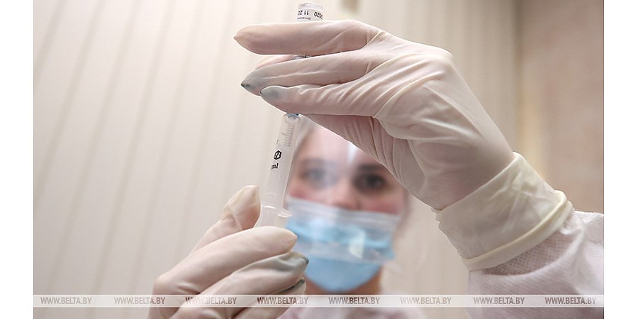 Почти 5,3 млн белорусов прошли полный курс вакцинации против COVID-19