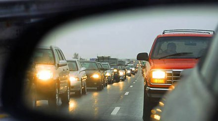 "Не забудьте включить фары". В Беларуси стартовало спецмероприятие ГАИ "Внимание - дети!"