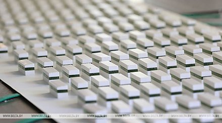 Богданов: в условиях санкций нужно особенно активно продвигать отечественные товары