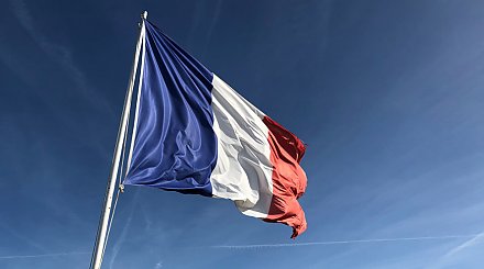 Во Франции стартовал второй тур голосования на парламентских выборах