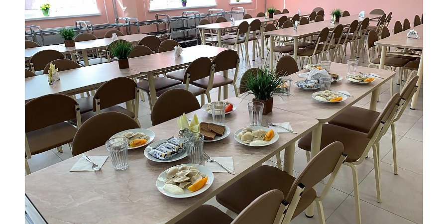 Дети окружены вниманием, накормлены и обеспечены всем необходимым. В Гродненской области не бросили в беде музыкальный коллектив из Молдовы, застрявший на границе с ЕС