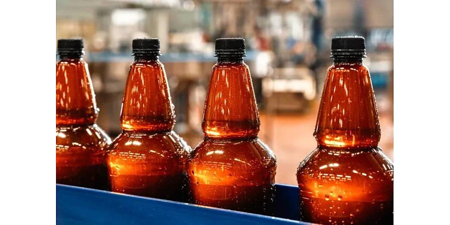 В Беларуси запретили продавать пиво в пластиковых бутылках больших объемов