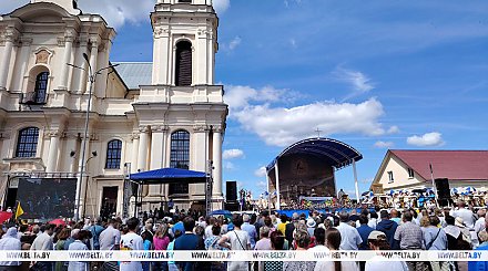 В Будславе проходит центральное богослужение католического феста 