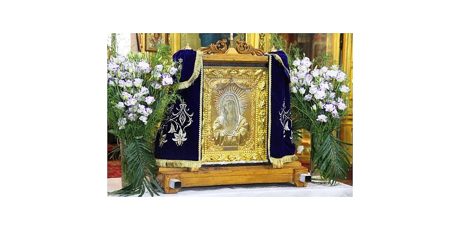 Мироточивая икона Божией Матери «Умиление» (Локотская) будет принесена в Гродненскую епархию. 15 июля святыня в 13.00 прибудет в Заболоть, в 15.00 — в Радунь, в 17.00 — в Вороново