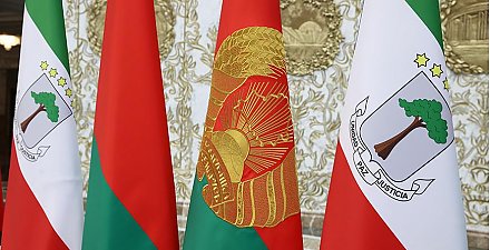 Встреча Александр Лукашенко с Президентом Экваториальной Гвинеи проходит во Дворце Независимости