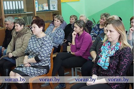 Очередную встречу в трудовом коллективе провел председатель Вороновского райисполкома Николай Розум