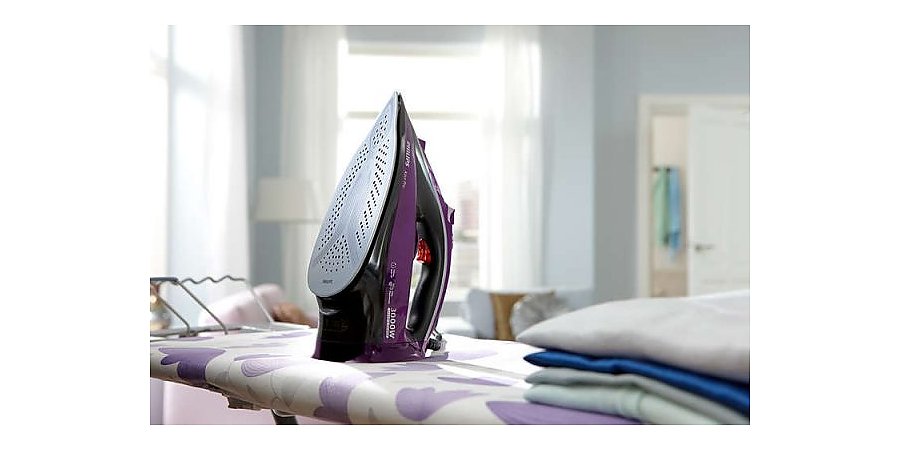 Держать подальше от воды и не оставлять без присмотра. Как безопасно пользоваться электроприборами