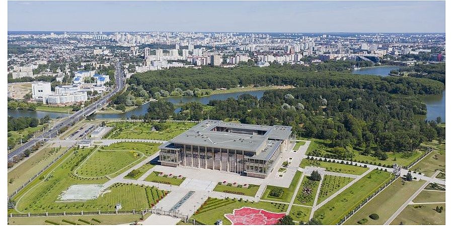 Совещание Александра Лукашенко с руководством Администрации Президента началось с минуты молчания в память о погибшем сотруднике КГБ