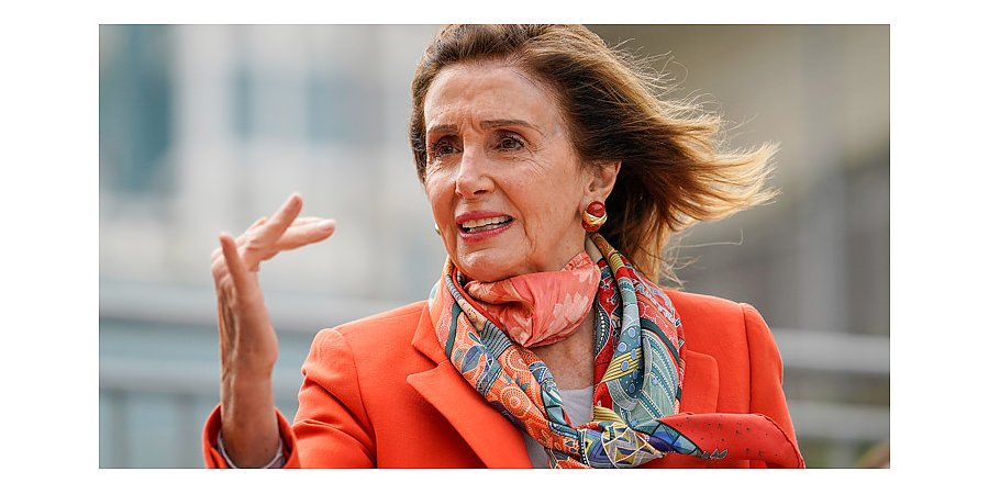 Самолет с Пелоси сел на одном из островов Тихого океана