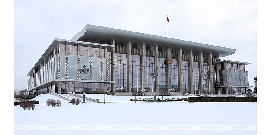 Александр Лукашенко подписал законы о деятельности парламента. Что изменится в работе депутатов и сенаторов?
