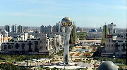 Парламент Казахстана одобрил переименование Астаны в Нурсултан
