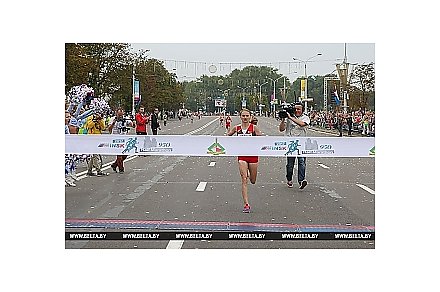 Спортсменка из Островецкого района стала победительницей Минского полумарафона
